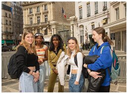 girls place Beauvau 49 null